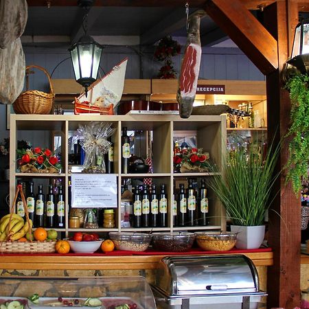 Visovac Rooms And Breakfast Skradin Ngoại thất bức ảnh