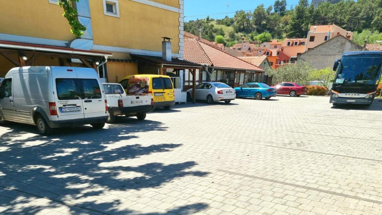 Visovac Rooms And Breakfast Skradin Ngoại thất bức ảnh