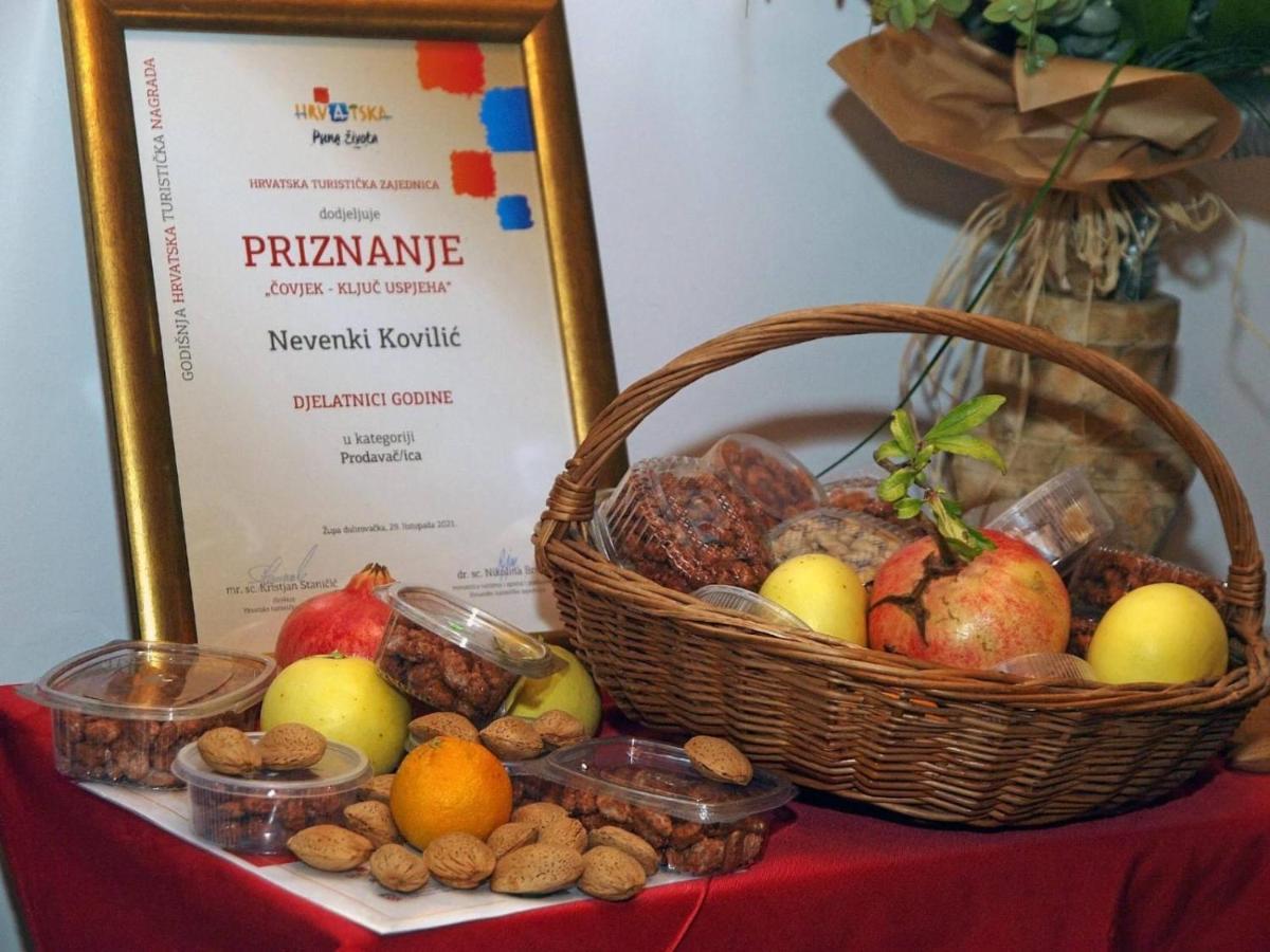 Visovac Rooms And Breakfast Skradin Ngoại thất bức ảnh