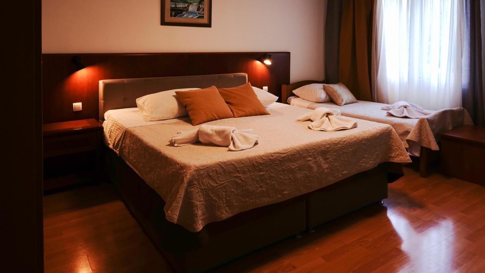 Visovac Rooms And Breakfast Skradin Ngoại thất bức ảnh